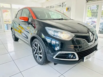 Used Renault Captur Dynamique 2015 Black/orange SUV
