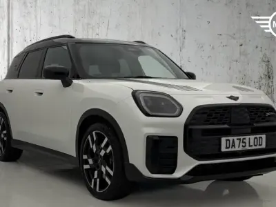 Used Mini Countryman 215 HP (158 kW) 2025 White SUV