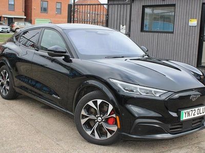 Black Used 2022 Ford Mustang Mach-E Extended Range SUV | £21,972 (Fair price)