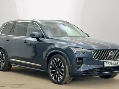 Used Volvo XC90 Ultra 250 HP (183 kW) 2025 Blue SUV