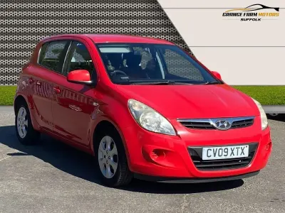 Używany Hyundai i20 Comfort 78 KM (57 kW) 2009 Czerwony Hatchback