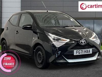 Used Toyota Aygo X-play 71 HP (52 kW) 2021 Black Hatchback