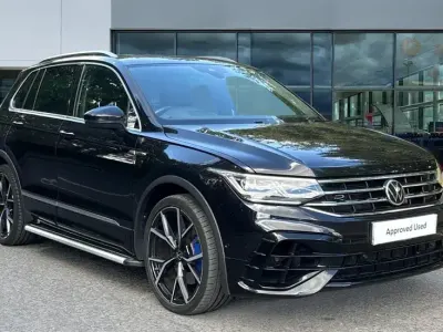 Used VW Tiguan R 320 HP (235 kW) 2021 Deep black pearlescent SUV