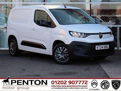 Used Citroën Berlingo 101 HP (74 kW) 2024 White MPV
