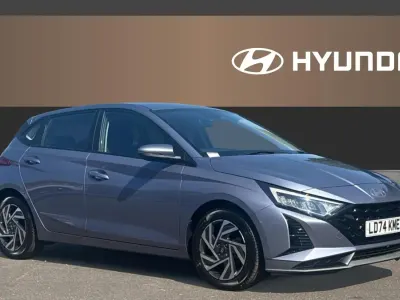 Used Hyundai i20 Advanced 101 HP (74 kW) 2024 Blue Hatchback
