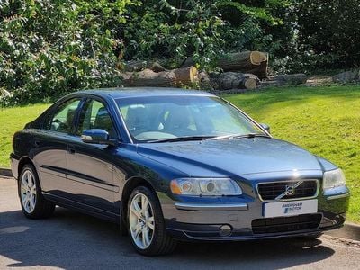 Usado Volvo S60 SE Lux 180 HP (132 kW) 2008 Azul Sedan