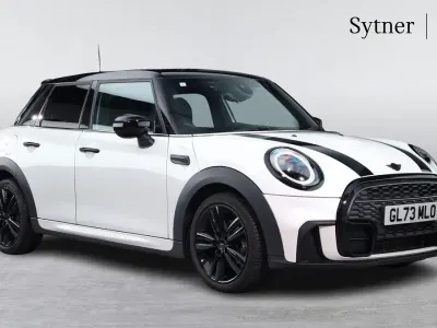 Used Mini Cooper Hatch 134 HP (98 kW) 2023 White Hatchback