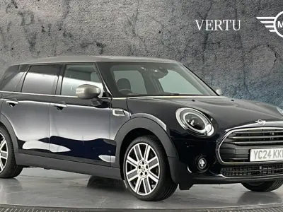 Gebraucht Mini Cooper Clubman Exclusive 136 PS (100 kW) 2024 Schwarz Kombi
