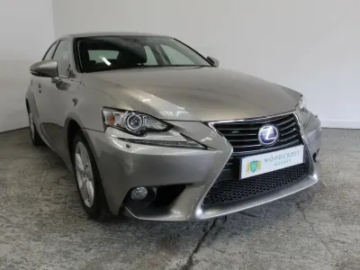 Used Lexus IS300h 223 HP (164 kW) 2014 Silver Sedan