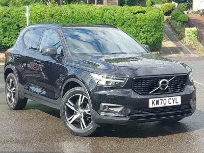 Used Volvo XC40 R-Design 163 HP (119 kW) 2021 Black SUV