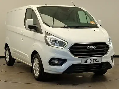 Usado Ford Transit Custom Limited 130 HP (95 kW) 2019 Branco Van