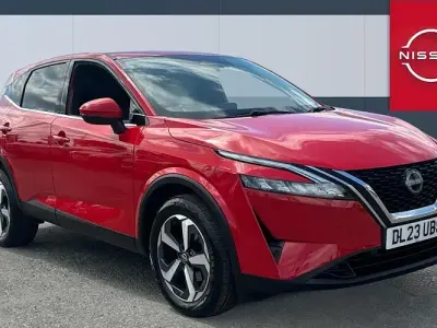 Used Nissan Qashqai N-Connecta 158 HP (116 kW) 2023 Red SUV