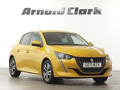 Used Peugeot 208 Allure Premium 100 HP (73 kW) 2021 Yellow Hatchback