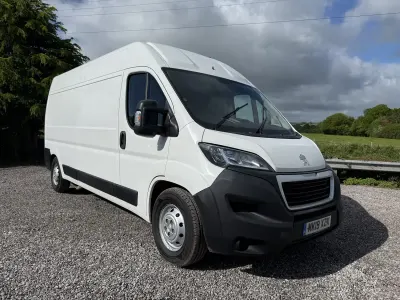 Käytetty Peugeot Boxer 130 HP (95 kW) 2019 Valkoinen Van