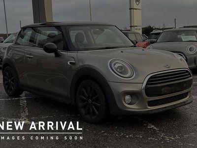 Silver Used 2018 Mini Cooper Hatch Hatchback | £11,200 (Good price)