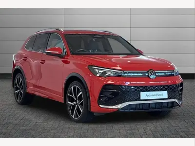 Used VW Tiguan R-line 147 HP (108 kW) 2024 Red SUV
