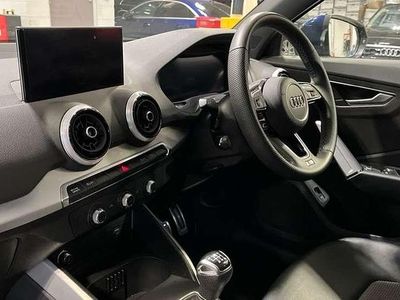 Used Audi Q2 S-Line 110 HP (80 kW) 2023 Blue SUV