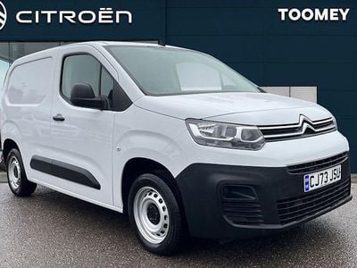 Used Citroën Berlingo 102 HP (75 kW) 2023 White MPV