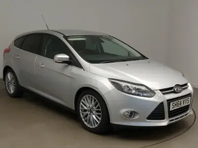 Used Ford Focus Zetec 125 HP (91 kW) 2014 Silver Hatchback