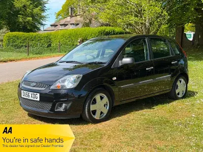 Used Ford Fiesta Zetec 80 HP (58 kW) 2006 Black Hatchback