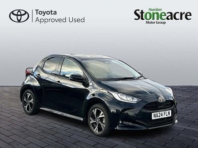 Used Toyota Yaris Hybrid Design 116 HP (85 kW) 2024 Black Hatchback