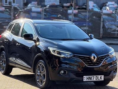 Black Used 2017 Renault Kadjar Dynamique SUV | £6,995 (Fair price)