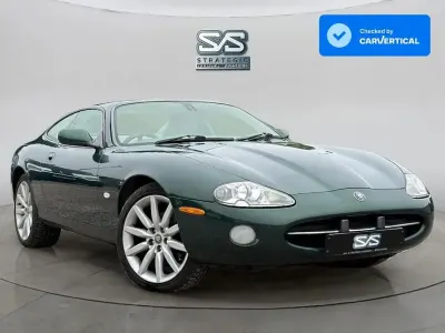 Used Jaguar XK8 300 HP (220 kW) 2004 Green Coupe