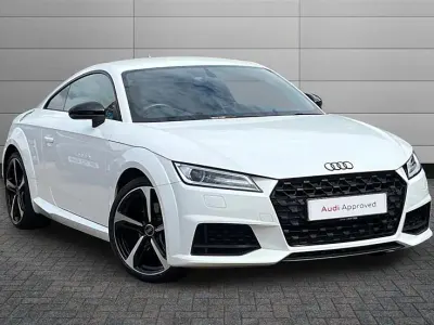 Begagnad Audi TT Sport 197 HK (144 kW) 2023 Vit Sportkupé