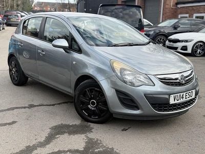 Used Vauxhall Corsa Design Edition 100 HP (73 kW) 2014 Silver Hatchback
