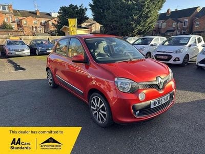 Used Renault Twingo Dynamique 2015 Red Hatchback