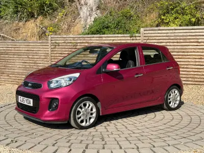 Used Kia Picanto 84 HP (61 kW) 2015 Pink Hatchback