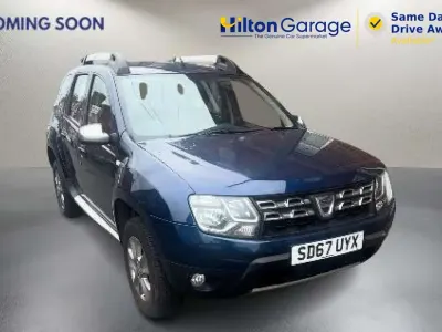Usado Dacia Duster Lauréate 125 HP (91 kW) 2017 Azul SUV