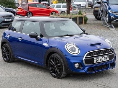 Used Mini Cooper S Hatch 192 HP (141 kW) 2018 Blue Hatchback