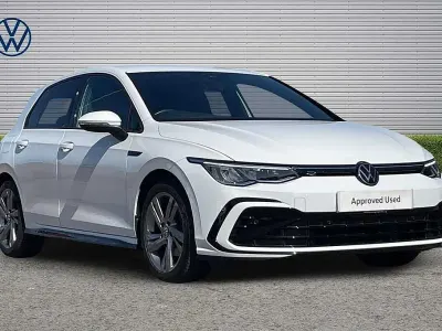 Used VW Golf VIII R-line 150 HP (110 kW) 2024 White Hatchback
