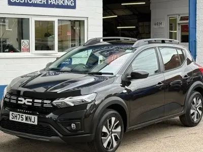 New Dacia Sandero Expression 91 HP (66 kW) 2025
