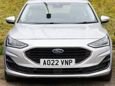 Used Ford Focus Trend 125 HP (91 kW) 2022 Silver Hatchback