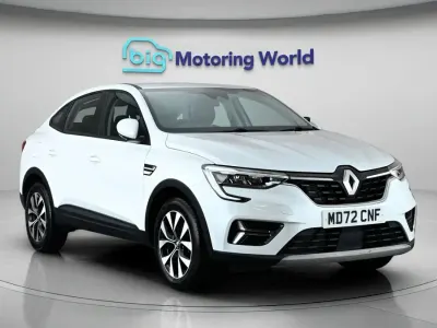 Used Renault Arkana Evolution 145 HP (106 kW) 2022 White SUV