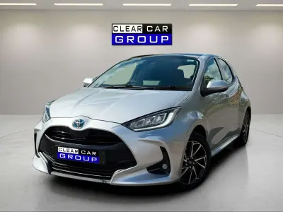 Used Toyota Yaris Design 116 HP (85 kW) 2021 Silver Hatchback
