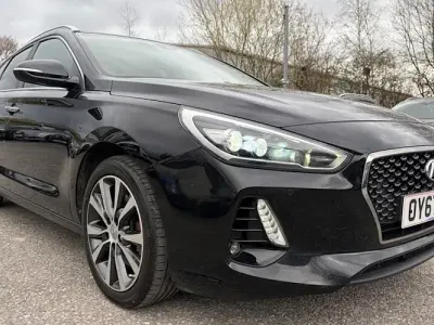 Used Hyundai i30 Premium 140 HP (102 kW) 2019 Estate