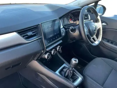 Używany Renault Captur Evolution 91 KM (66 kW) 2024 Szary SUV