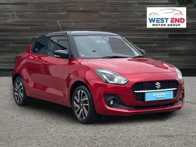 Używany Suzuki Swift SZ5 2023 Czerwony Hatchback