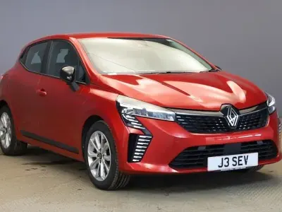 Used Renault Clio Evolution 143 HP (105 kW) 2025 Hatchback
