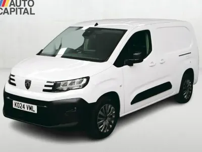 Used Peugeot Partner 100 HP (73 kW) 2024 White MPV