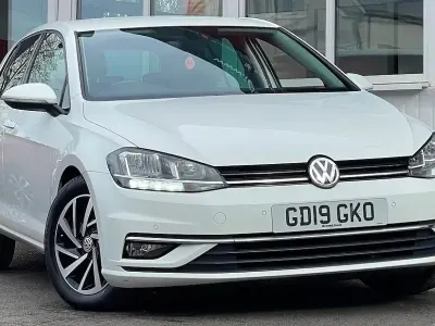 Used VW Golf VII Match 115 HP (84 kW) 2019 White Hatchback