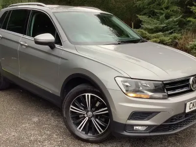 Używany VW Tiguan SE 190 KM (139 kW) 2019 Srebrny SUV