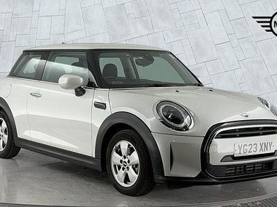 Used Mini Cooper Classic 134 HP (98 kW) 2023 White Hatchback