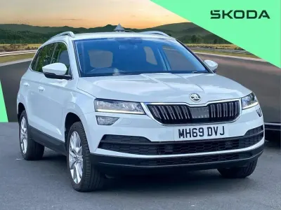 Used Skoda Karoq SE 150 HP (110 kW) 2019 White SUV