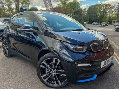 Begagnad BMW i3 Comfort Edition 38 kW (52 HK) 2020 Halvkombi