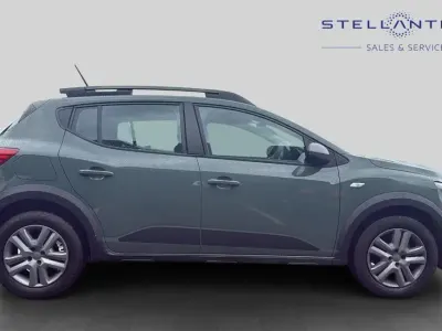 Used Dacia Sandero Expression 89 HP (65 kW) 2023 Green