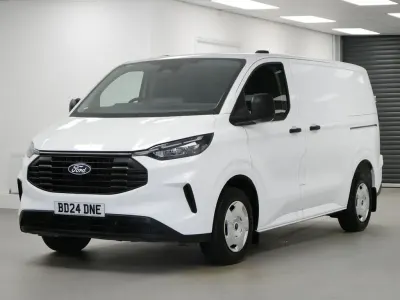 Używany Ford Transit Custom Trend 136 KM (100 kW) 2024 Biały Van